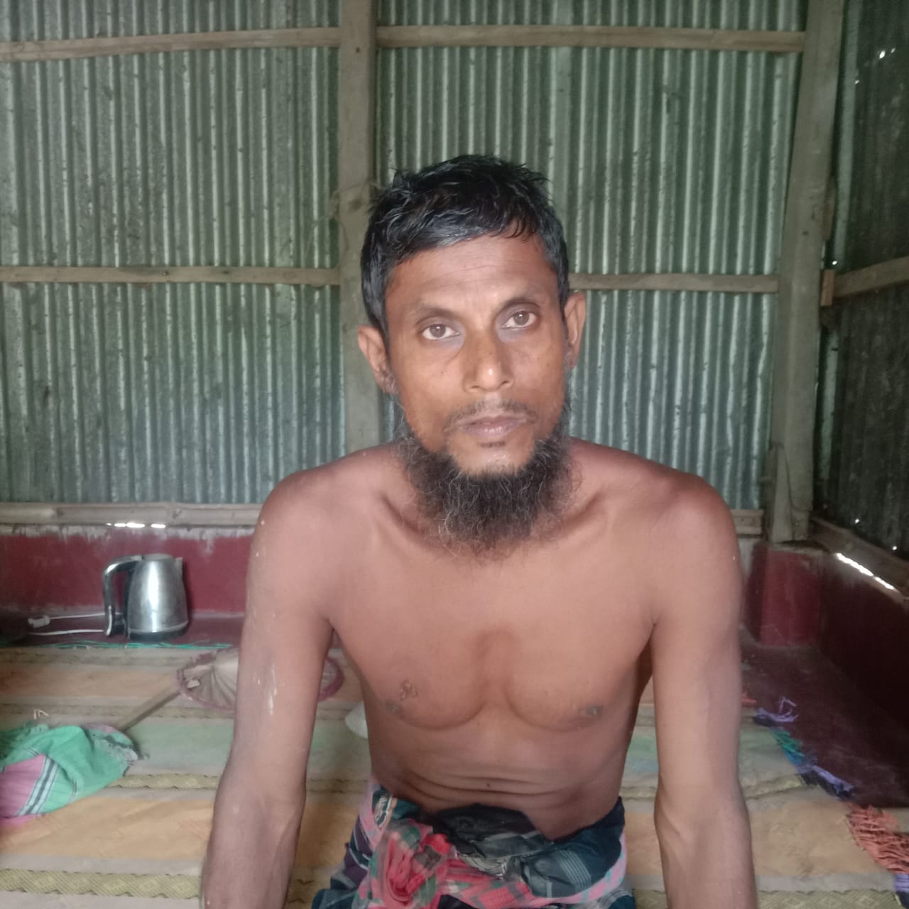 সালথায় কৃষকের পেঁয়াজ ছিনতাই, অভিযোগ ভুক্তভোগীর