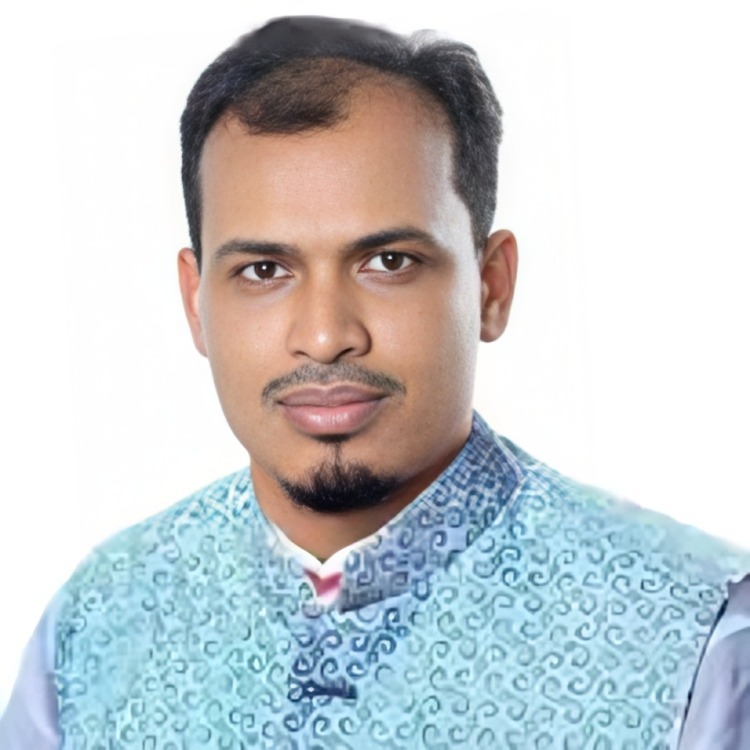 দীর্ঘ পাঁচ বছর আইনি লড়াই শেষে মিথ্যা মামলা থেকে অব্যাহতি পেলেন বুড়িচংয়ের কবির হোসেন