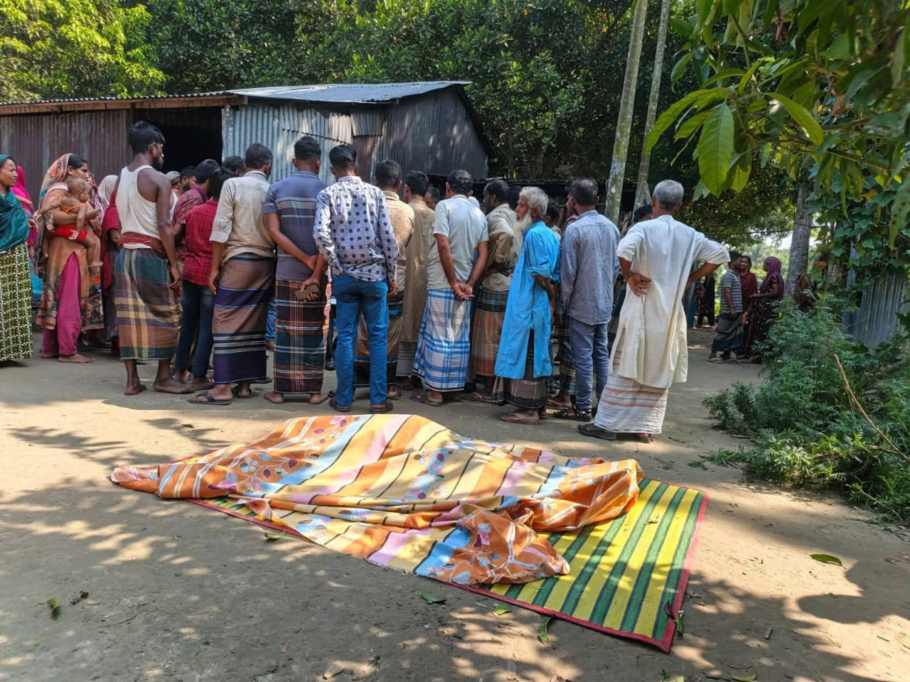 সালথায় বাসর রাতে এক যুবকের আ-ত্ম-হ-ত্যা