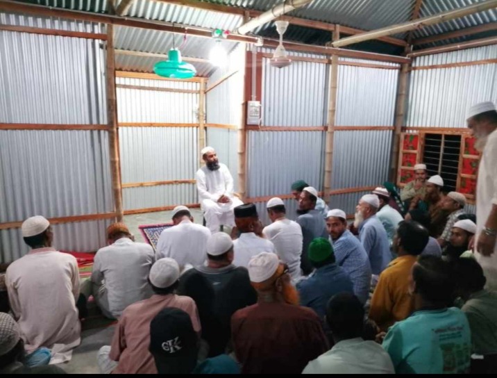 বোয়ালমারীতে ধর্মীয় চেতনার উজ্জীবন, ফকির মো. নাসিমের উদ্যোগে মসজিদ উদ্বোধন
