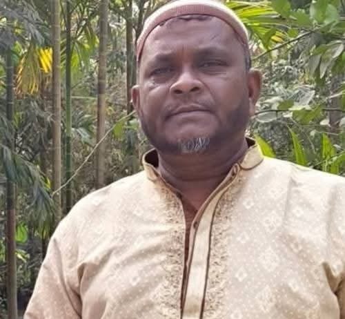 দৌলতখানে ছুরিকাঘাতে মুদি ব্যবসায়ীর টাকা ছিনতাই, এলাকায় আতঙ্ক।