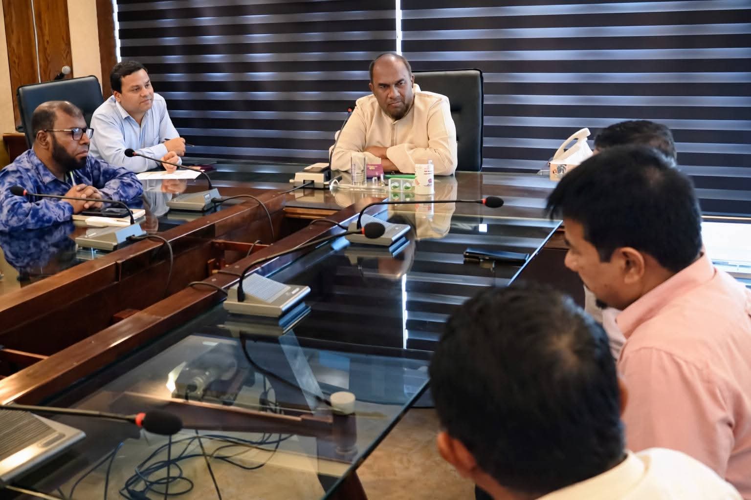 সিসিকে মতবিনিময় সভা: ব্যবসার সময় বিদ্যুৎ সরবরাহ স্বাভাবিক রাখার উদ্যোগ