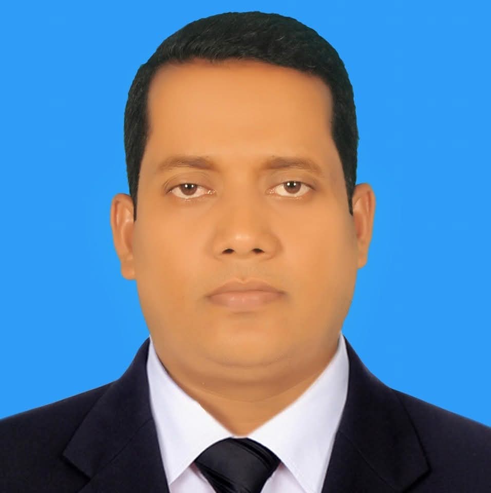 ভান্ডারিয়ায় ইউপি সদস্যকে আপত্তিকর অবস্থায় আটক,পরে স্থানীয়দের সহায়তায় আত্মগোপনে