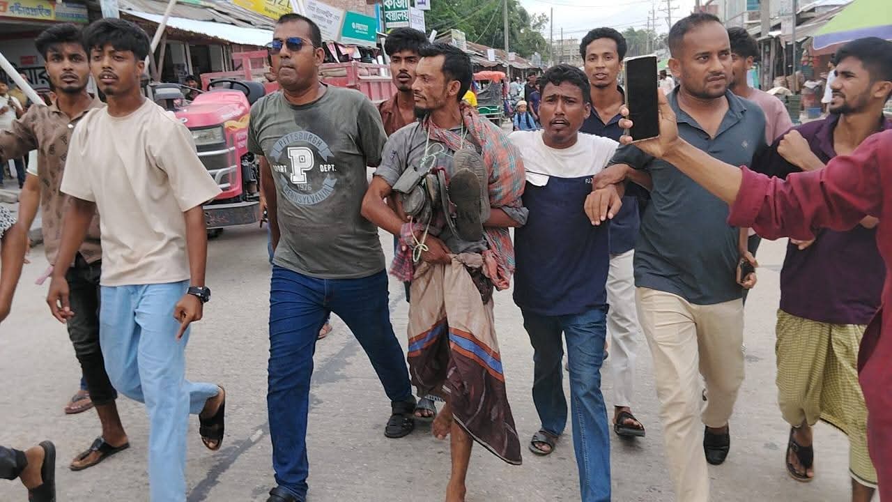 চরফ্যাশনে ৯৩ পিস ইয়াবাসহ চিহ্নিত মাদক ব্যবসায়ী আটক