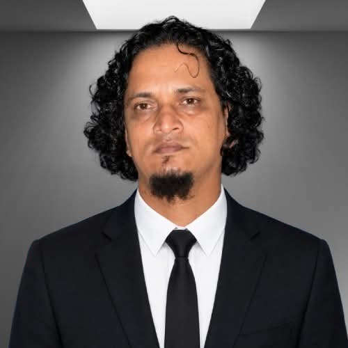 ইনসাফ মুখে, স্বার্থ অন্তরে: আমরা কি সত্যিই ন্যায়বিচারের পক্ষে?