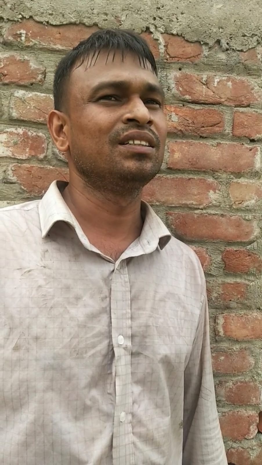 ডিভোর্সের এক বছর পর সাবেক স্বামীর হামলার অভিযোগ, প্রাণনাশের হুমকি তানোর থানায় অভিযোগ দায়ের