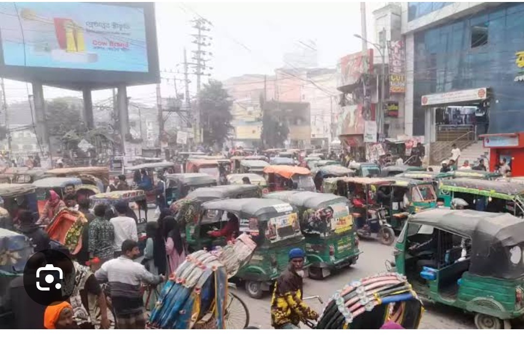 কুমিল্লা নগরীর ফুটপাত উচ্ছেদ ও ব্যাটারিচালিত অটোরিকশা নিয়ন্ত্রণে কার্যকর উদ্যোগের আহ্বান