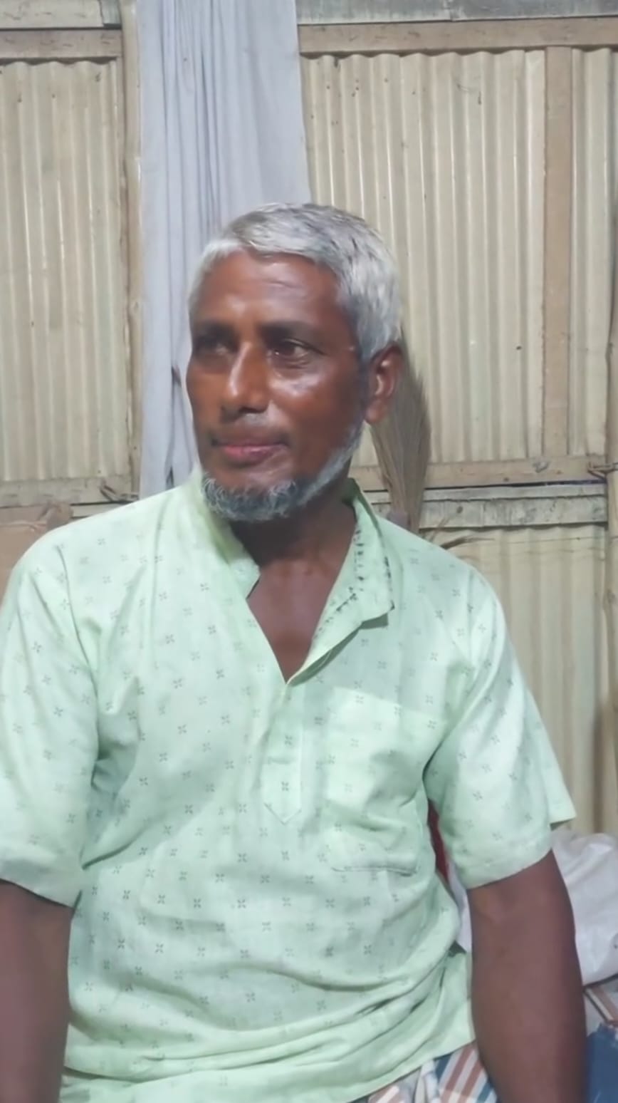 তানোরে ১০ বছরের শিশুকে ধ/র্ষ/ণে/র চেষ্টার অভিযোগ, ৬৫ বছরের বৃদ্ধ গ্রে/প্তা/র