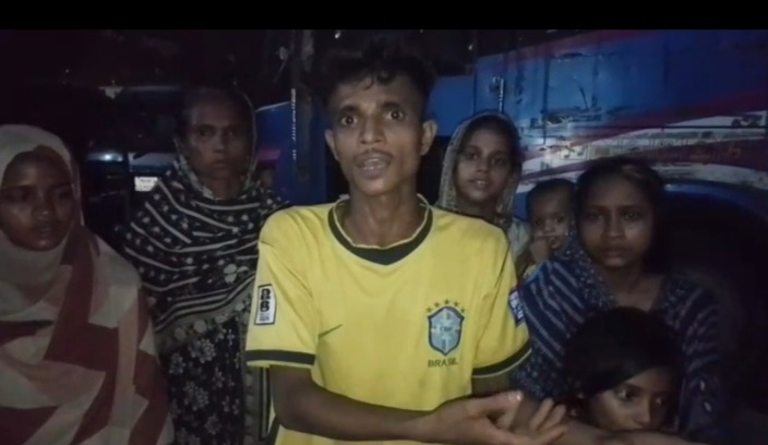 দক্ষিণ সুরমায় পূর্ব শত্রুতার জেরে যুবকের বাড়িতে সন্ত্রাসী হামলা, অল্পের জন্য রক্ষা