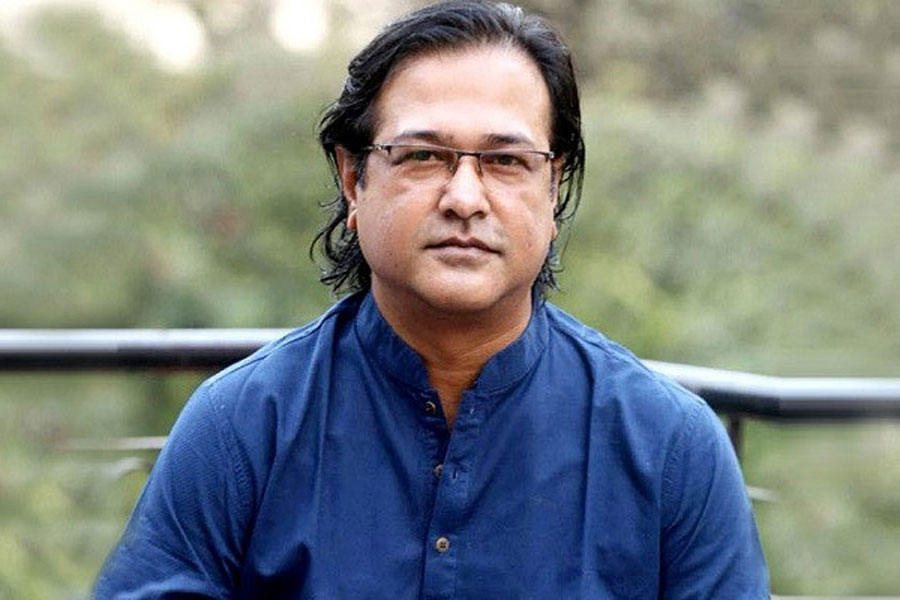 মগবাজারে আসিফ আকবরের গাড়ি লক্ষ্য করে গুলি