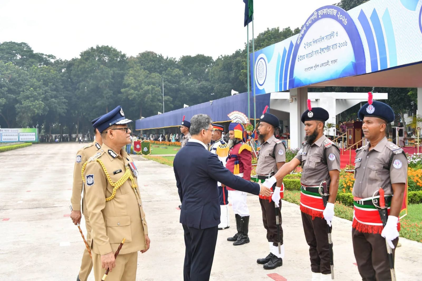 সারদায় শিক্ষানবিশ সার্জেন্ট ও এস আই দের প্রশিক্ষণ সমাপনী অনুষ্ঠানের স্বরাষ্ট্রমন্ত্রী